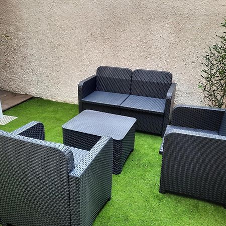 Appartement Calais Esterno foto