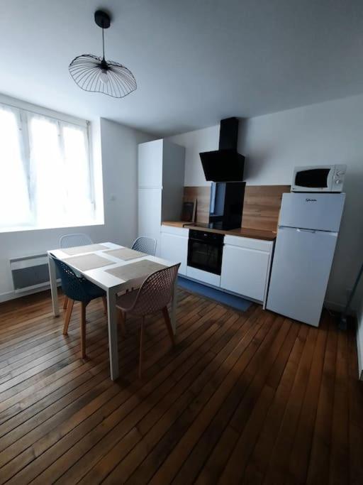 Appartement Calais Esterno foto