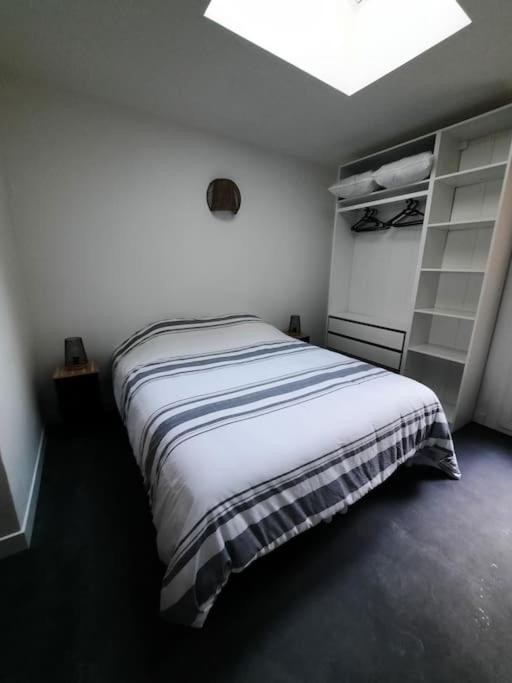 Appartement Calais Esterno foto