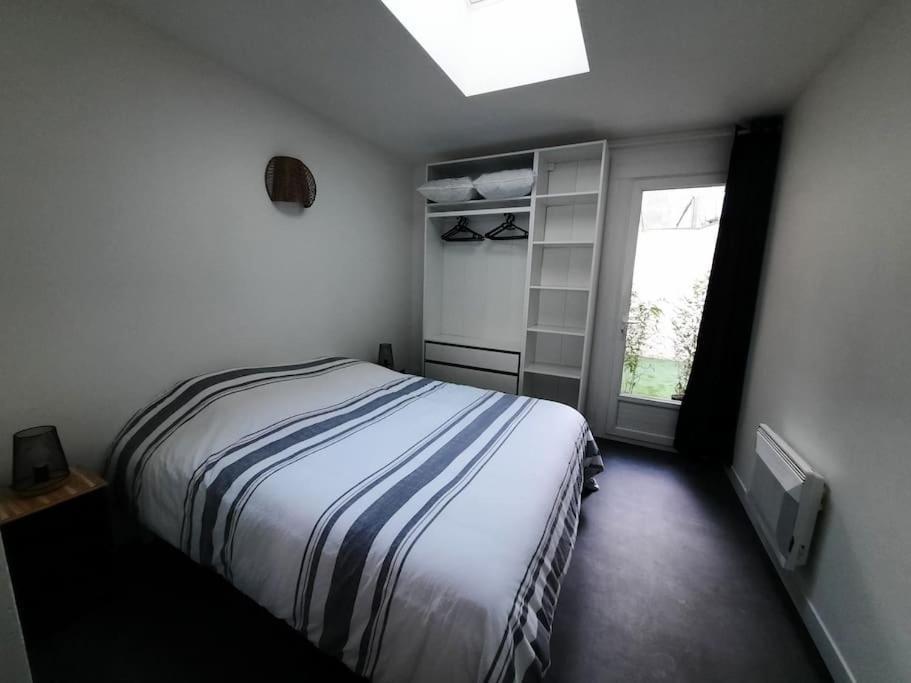 Appartement Calais Esterno foto