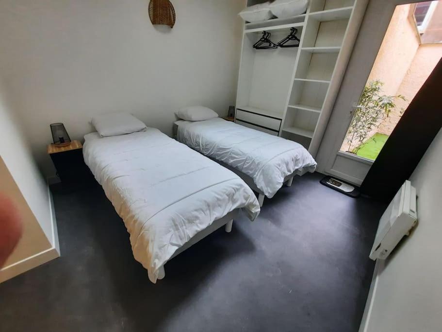Appartement Calais Esterno foto